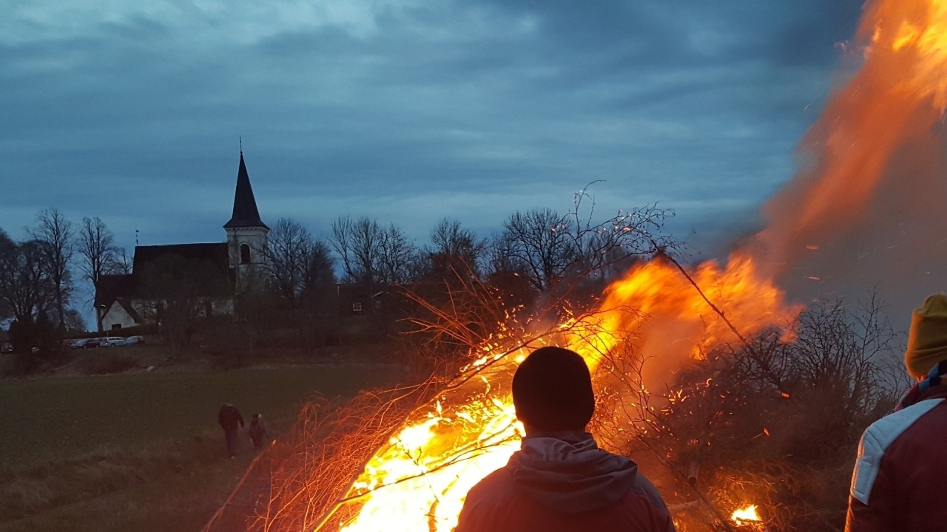 Valborgsmässofirande vid Tuna kyrkskola!