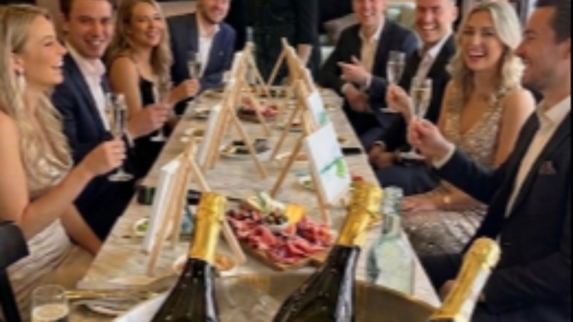 Penslar, bubbel, snacks och gott umgänge, vad mer behöver du?