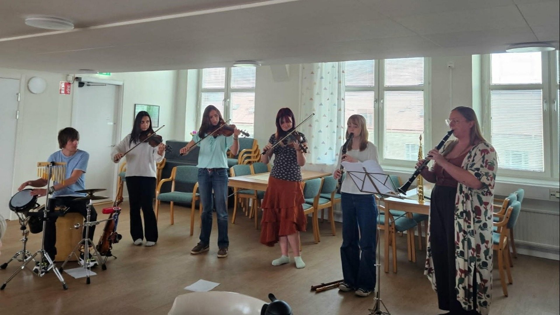 Folkmusikgruppen Gränslösa från Kulturskolan