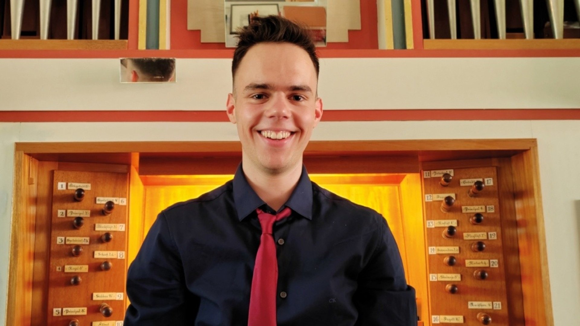Mladen Bonomi, organist