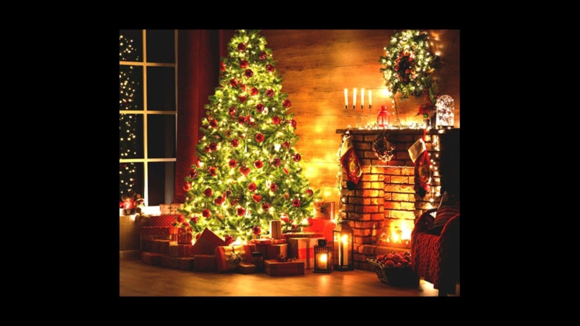 Julgran och öppen spis