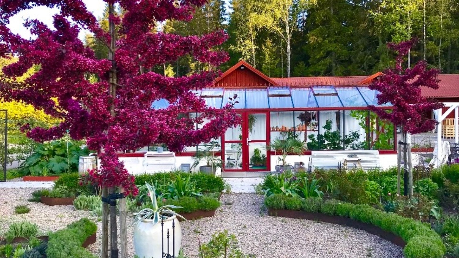 Björktorps Trädgård och växthuset