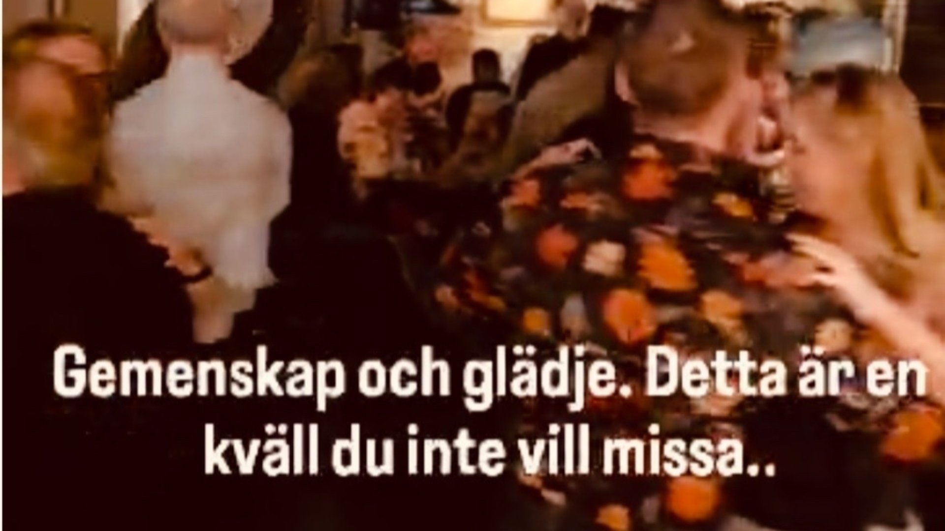 6 mars smäller det – och du är väl med? ✨💃🕺✨

Vi laddar upp för en härlig kväll med god mat, skön stämning och massor av dansglädje!

Du anmäler dig till buffén i förväg via mejl till nykoping@tacobar.se eller ringer 0155-219088.

Buffépriser:
🌮 Vuxen: 200:-
🌮 Upp till 12 år: 100:-
🌮 Upp till 6 år: 40:-
🌮 Upp till 3 år: Gratis

Dansen? Den är helt gratis! ☺️
Kl. 18.00 slår vi oss ner och njuter av maten – och när vi är mätta och glada öppnar dansgolvet upp för kvällen!

Dela, 6 mars smäller det – och du är väl med? ✨💃🕺✨

Vi laddar upp för en härlig kväll med god mat, skön stämning och massor av dansglädje!

Du anmäler dig till buffén i förväg via mejl till nykoping@tacobar.se eller ringer 0155-219088.

Buffépriser:
🌮 Vuxen: 200:-
🌮 Upp till 12 år: 100:-
🌮 Upp till 6 år: 40:-
🌮 Upp till 3 år: Gratis

Dansen? Den är helt gratis! ☺️
Kl. 18.00 slår vi oss ner och njuter av maten – och när vi är mätta och glada öppnar dansgolvet upp för kvällen!

Dela, återpublicera och hjälp oss sprida dansglädjen i Nyköping 🥳

Vi ses på dansgolvet!
/Emma & Sara 💛